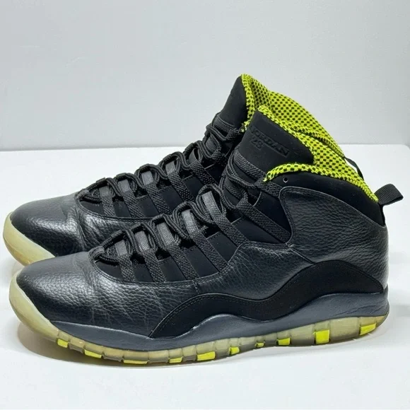 The Jordan 10 Retro Venom Green - Picture 8 of 13